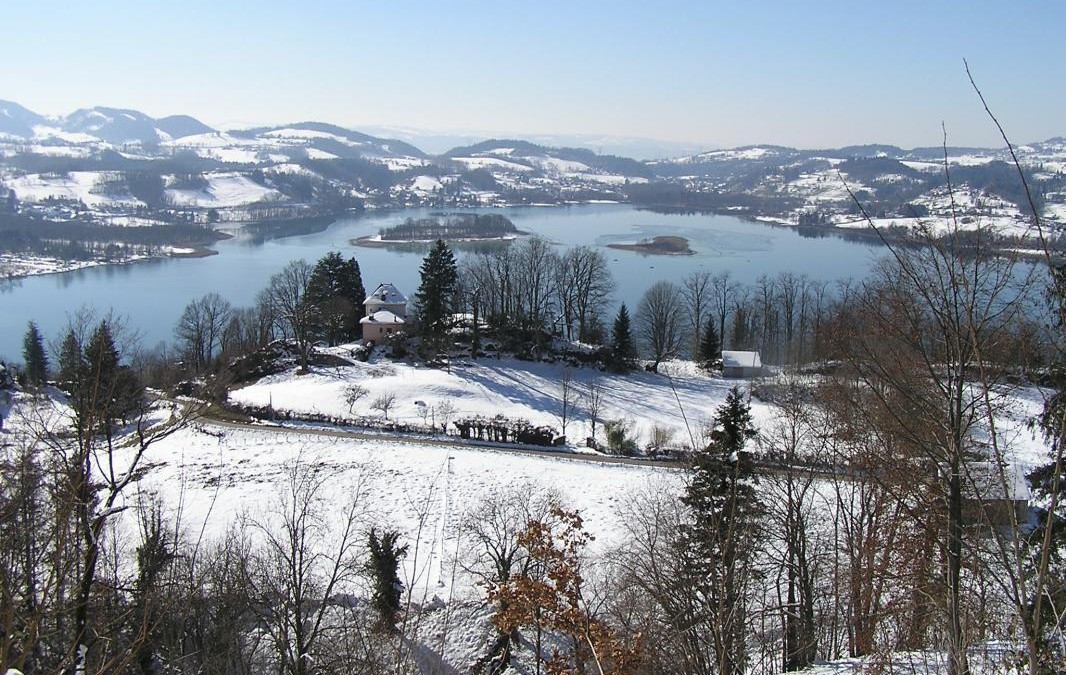 Les Lacs autour de Chambéry l’hiver